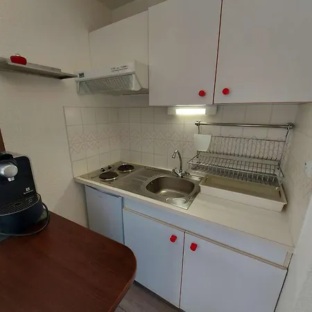 Studio Cabine 4 Pers. Avec Piscine, Plage Directe Et Parking Prive - Animaux Acceptes - Fr-1-326-835