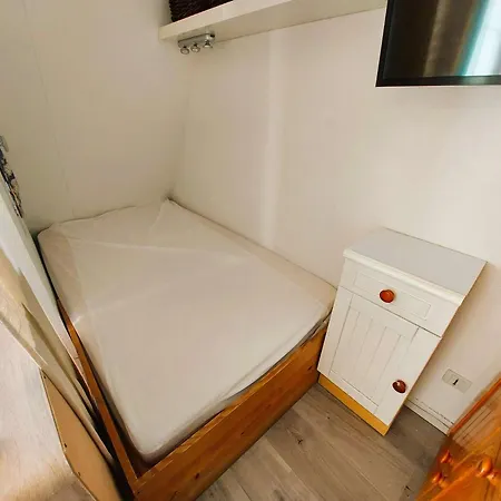 Studio Cabine 4 Pers. Avec Piscine, Plage Directe Et Parking Prive - Animaux Acceptes - Fr-1-326-835 Марсейан